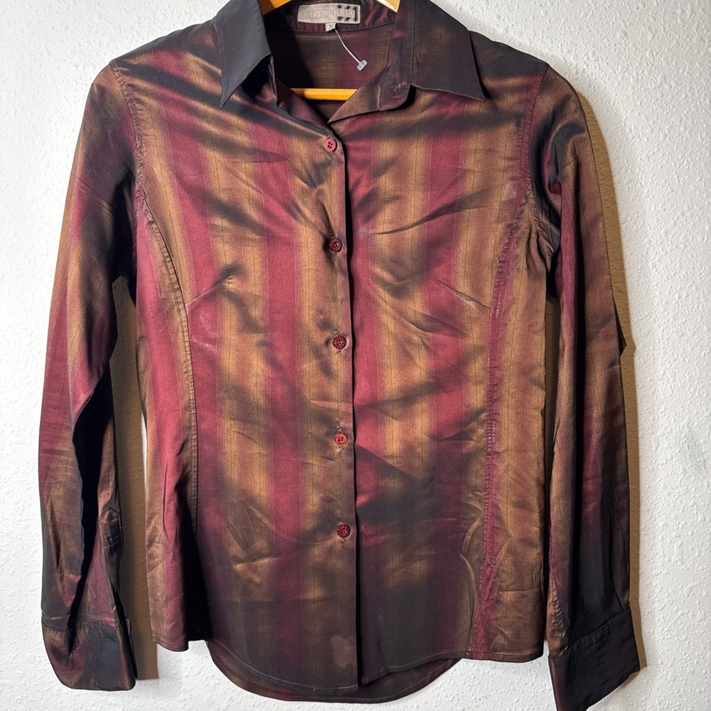 Vakkorama‎ Shimmer Burgundy Gold Stripe Blouse Size Small